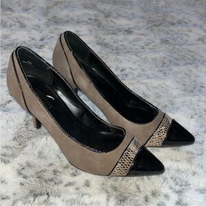 Moda Reflex 6.5 suede brown with faux snakeskin pointy toe heels